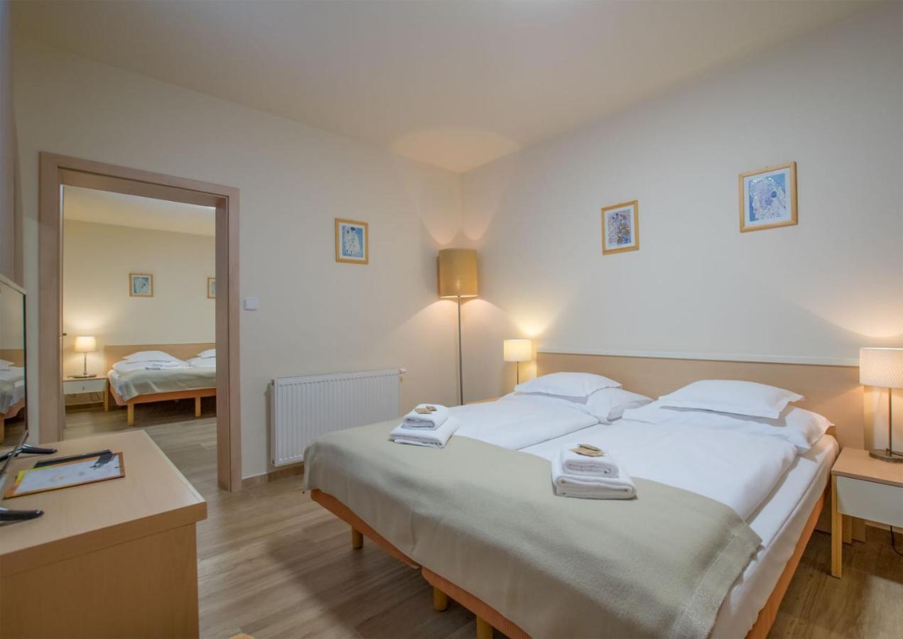 Hotel Slunecna Louka Lipno nad Vltavou Extérieur photo